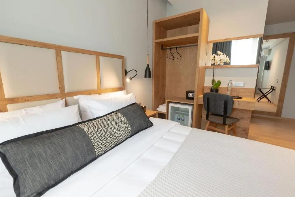 Grand Port Suites Soluň