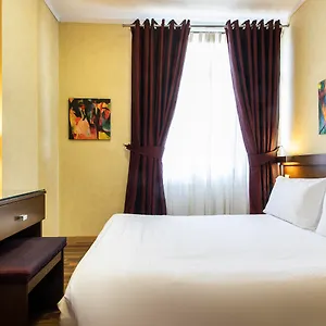 https://egnatia.hotelschalkidiki.net